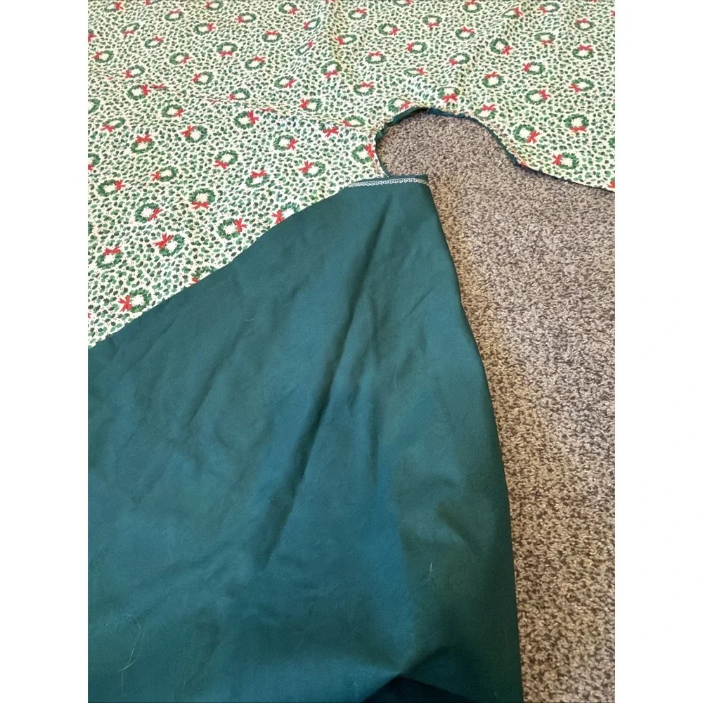 Vtg Christmas‎ Tree Skirt Wreath Pattern 51
